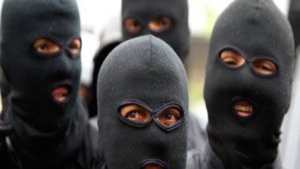 مسلحون يخطفون سياحاً من مطعم في منتجع مكسيكي شهير