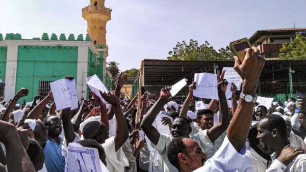 في مدينة الخرطوم حدد التجمع 6 ميادين للاعتصام