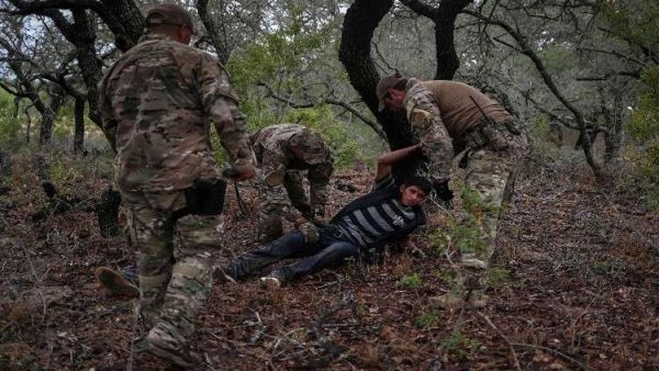 إيواء عشرين ألف طفل مهاجر في القواعد العسكرية دخلوا الأراضي الأميركية بلا مرافقين بالغين