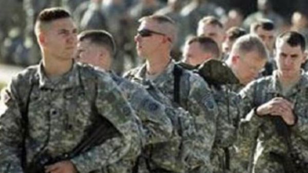 1500 من جنود المارينز وصلوا بعد العاشرة من مساء أمس الى قاعدة العند العسكرية