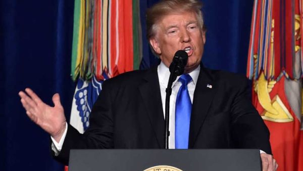  الرئيس الأمريكي دونالد ترامب