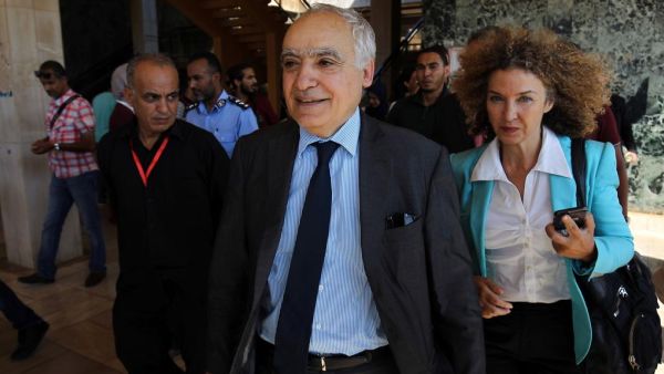 المبعوث الأممي يصل إلى طرابلس في زيارة تشمل عدة مدن ليبية
