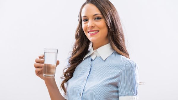 ضعف التركيز مؤشر لقلة شرب الماء لديك