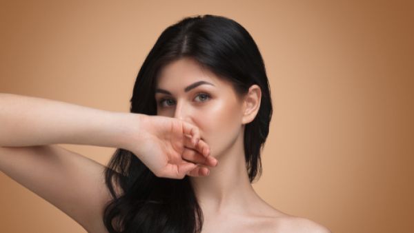 التخلص من الشعر غير المرغوب فيه من على الوجه يعتبر من أكبر الهواجس الجمالية