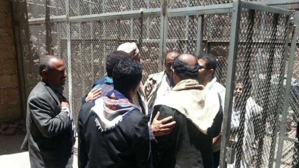  إضراب المعتقلين في عدن يسلط الضوء على سوء معاملة السجناء