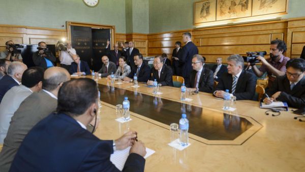 جانب من الحراك اليمني في جنيف