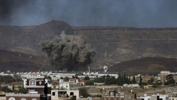 من غارات التحالف على العاصمة اليمنية صنعاء