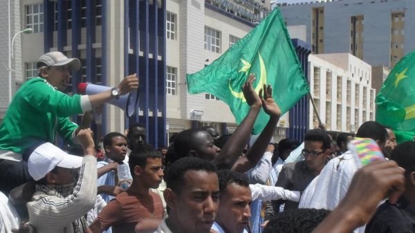  حل 76 حزبا سياسيا من أصل 103 حزبا مرخصا اعتمادا على تشخيص لنتائج الانتخابات البلدية