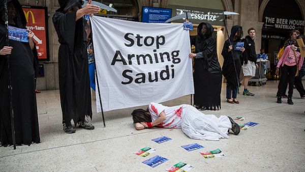 Human rights campaigners protest against Farnborough International arms fair, London, 11th July, 2016 (Flickr)