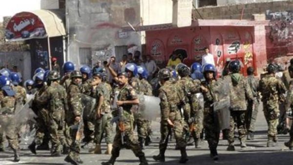 (اللواء 25 ميكا) الذي يتمركز بشرق زنجبار يتعرض لشبه حصار من قبل مسلحي القاعدة