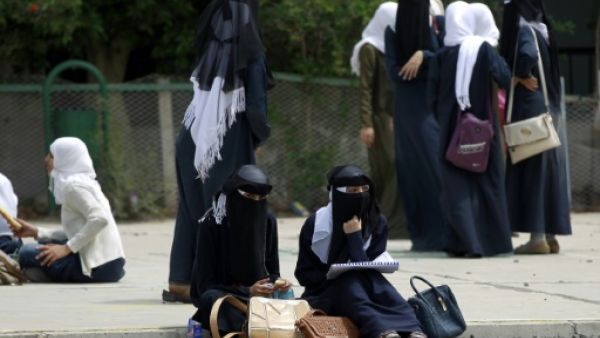 مستشفى كبير مهدد بالاغلاق في صنعاء
