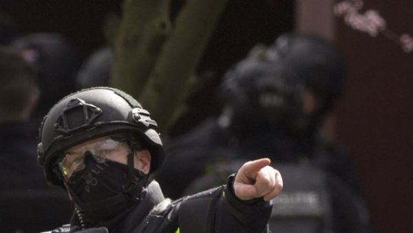 Dutch police on Monday arrested the suspect in a shooting on a tram in the city of Utrecht (Twitter)