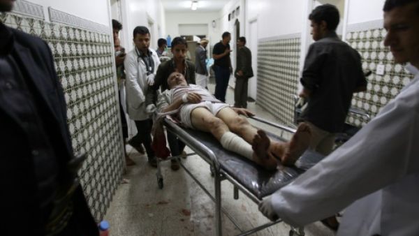 124 قتيلا وجريحا بالهجوم على مسجد الزيديين في صنعاء