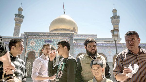 مليشيات حزب الله تدخلت بحجة حماية المراقد لكنها انتشرت في كامل الاراضي السورية 