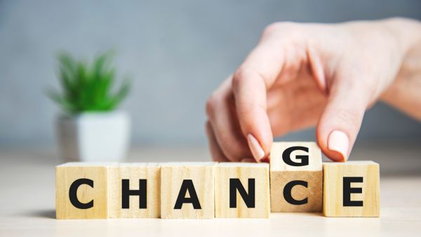 7 Reasons Why You Need to Change Your Job