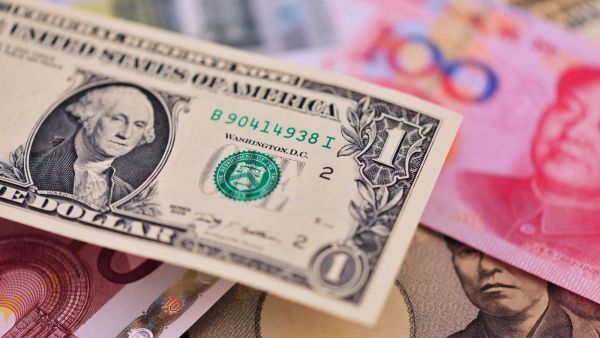 Yen, Yuan fall against stronger US dollar