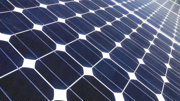 Top solar producer Longi pushing for price war