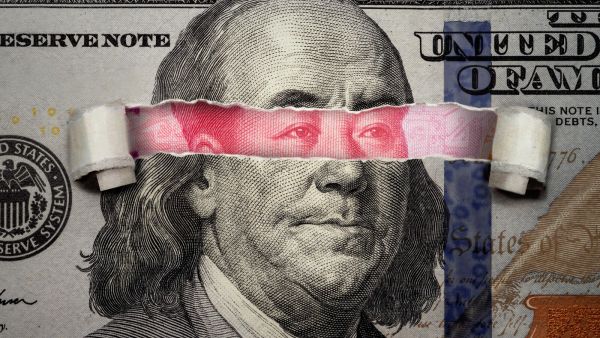 China's forex reserves up $21b