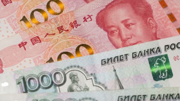 De-dollarization threatens dominance of US dollar 