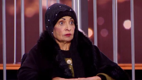 الفنانة أمل عباس