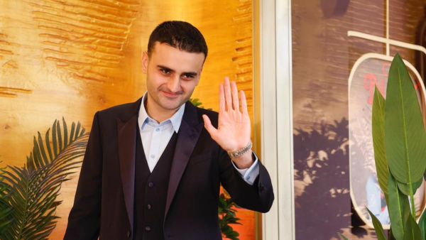 Burak prepared a large food aid truck Chef CZN Burak cries over Turkey tragedy