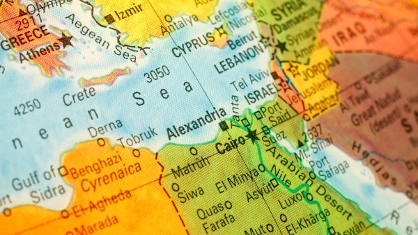 Egypt to Localize Tablet Manufacturing Industry