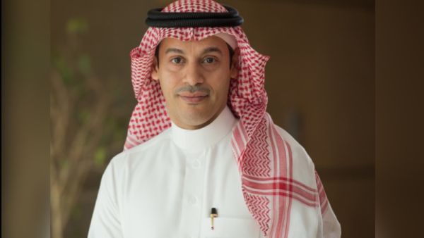 فتحي السليم، الرئيس التنفيذي للشركة العالمية للصناعات البحرية أڤيڤا والشركة العالمية للصناعات البحرية توقّعان اتفاقية شراكة استراتيجية جديدة