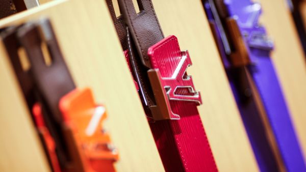 LVMH to Halt Perfume Production, Make Hand Sanitisers Instead 