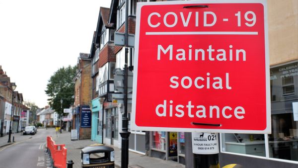 UK Eases Most COVID Curbs Despite Delta Variant Surge