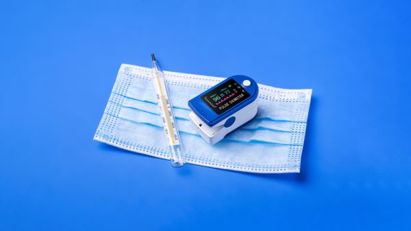 Saudi Arabia: Students Invent COVID Monitoring Device