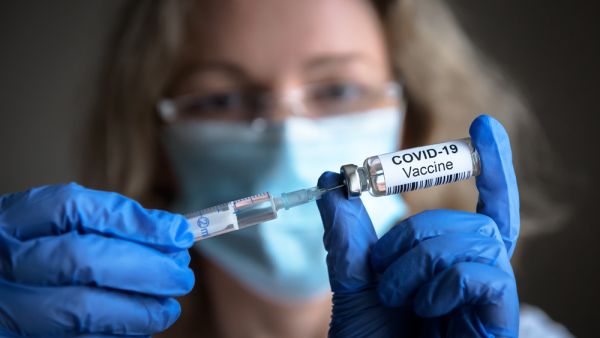 Kuwait Authorizes Emergency Use of AstraZeneca Vaccine