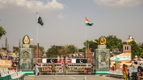 Pakistan Resume Trade with India After 2 Years