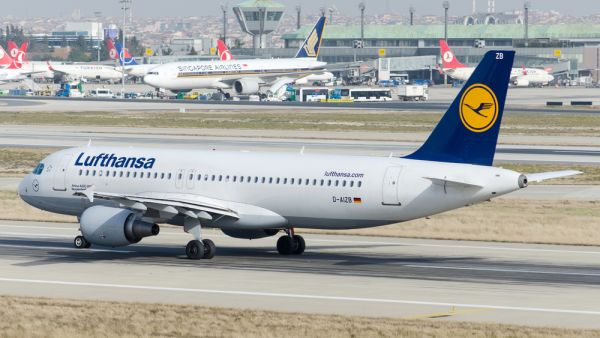 Lufthansa Extends Free Rebooking Option up to May 31