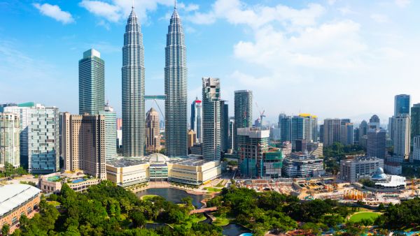 Malaysia Eyes Boosting Islamic Tourism Post Pandemic