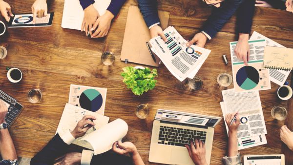 الاستثمارات في الأسواق الناشئة تنخفض 13% في 2020