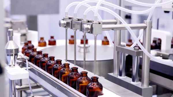 Saudi Arabia: Pharmaceutical Factories Cover 36 Percent of Kingdom's Demand