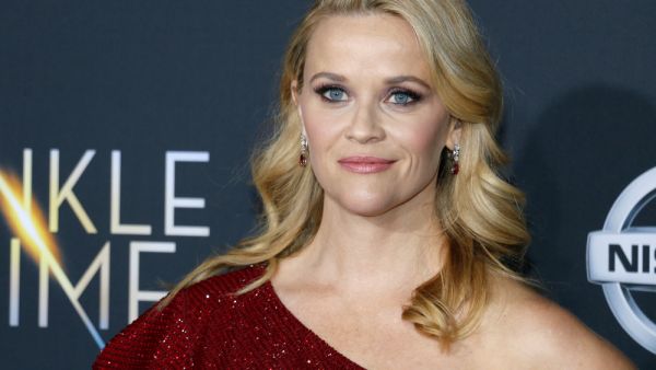 Crypto News Recap: Reese Witherspoon Endorses ETH, Paris Hilton Showers Bitcoin with Love
