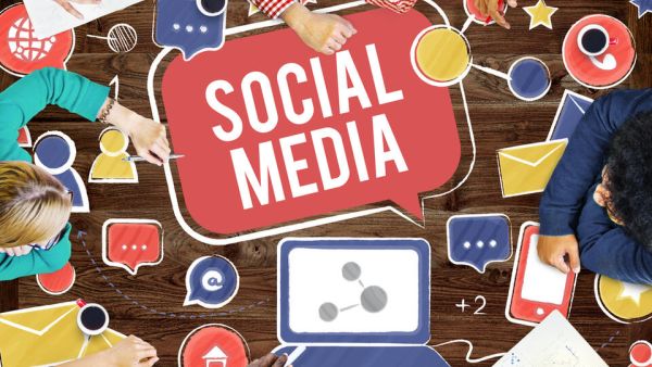 Turkey: Law Makers to Vote on Bill that Could Block Facebook, Twitter