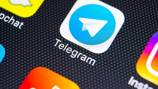 Telegram CEO Slams WhatsApp, Says There is no Comparison with Signal