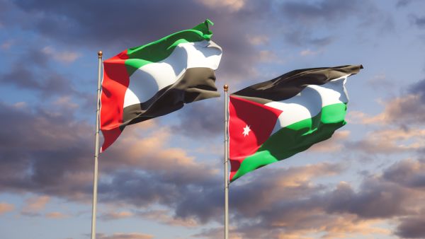التبادل التجاري بين الإمارات والأردن ينمو 450%