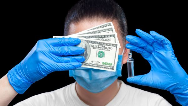 WHO: Vaccine Gap between Rich and Poor 'Keeps Growing' 