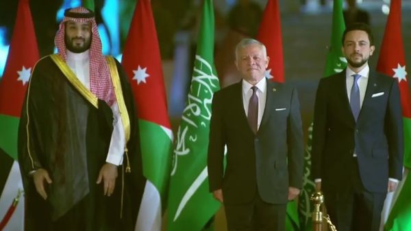 ولي العهد السعودي يصل الى الأردن
