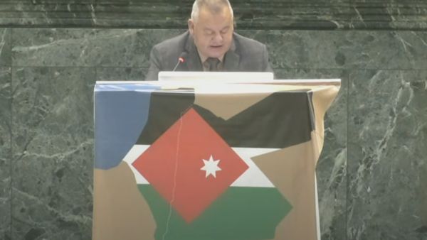 نواب الاردن يردون على سموتريتش بخريطة لفلسطين تضم حدود "اسرائيل"