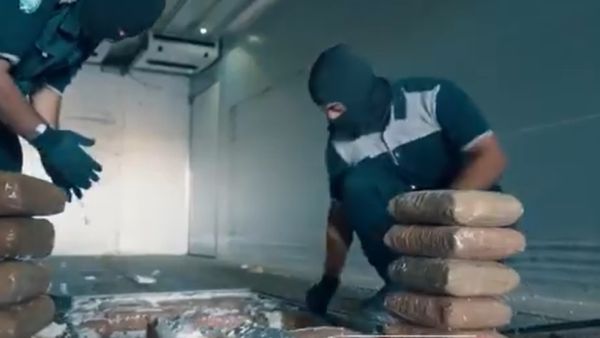 ضبط شحنة كبيرة من المخدرات في ميناء جدة السعودي