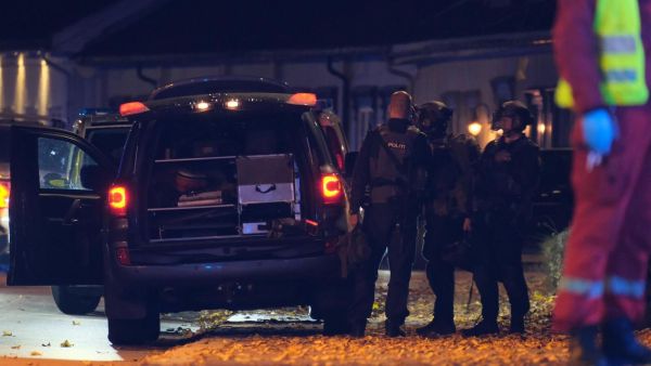 قتلى وحرحى في هجوم بالقوس والنشاب في النروج