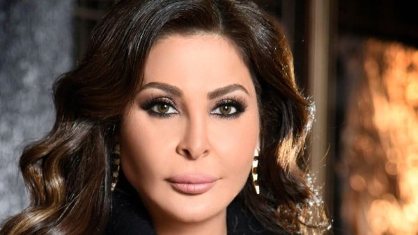 المغنية اللبنانية الشهيرة إليسا 