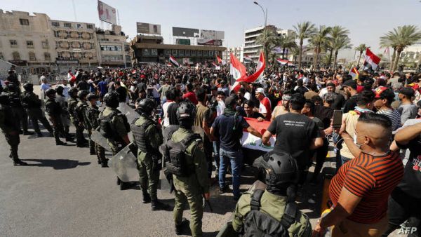 اشتباكات بين قوات الأمن ومحتجين في بغداد