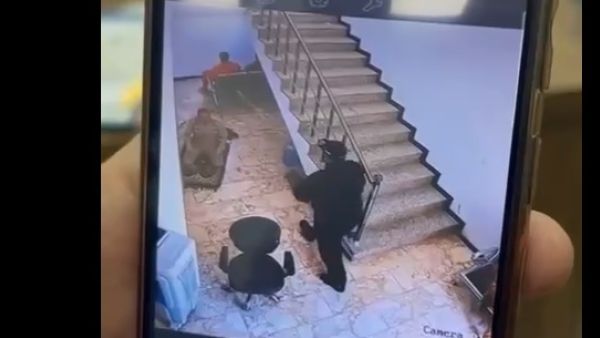 عنصر بالحشد العشائري يقتل موقوفا داخل محكمة بالموصل