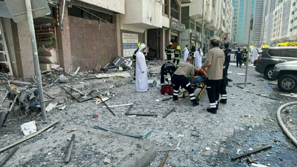 انفجار في أبوظبي ناجم عن أسطوانة غاز يخلف قتيلين وعشرات الجرحى 