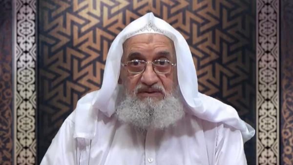 مقتل زعيم القاعدة أيمن الظواهري فى غارة أميركية بأفغانستان